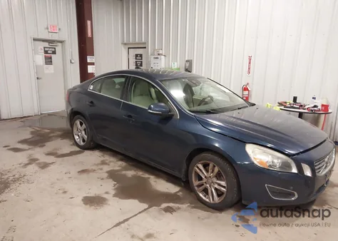 2013 Volvo S60 T5 из США, поврежденный, VIN YV1612FSXD2217426